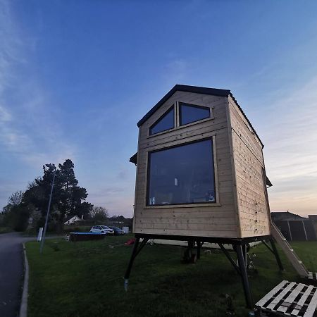 Treehome Tinyhouse Střítež Extérieur photo