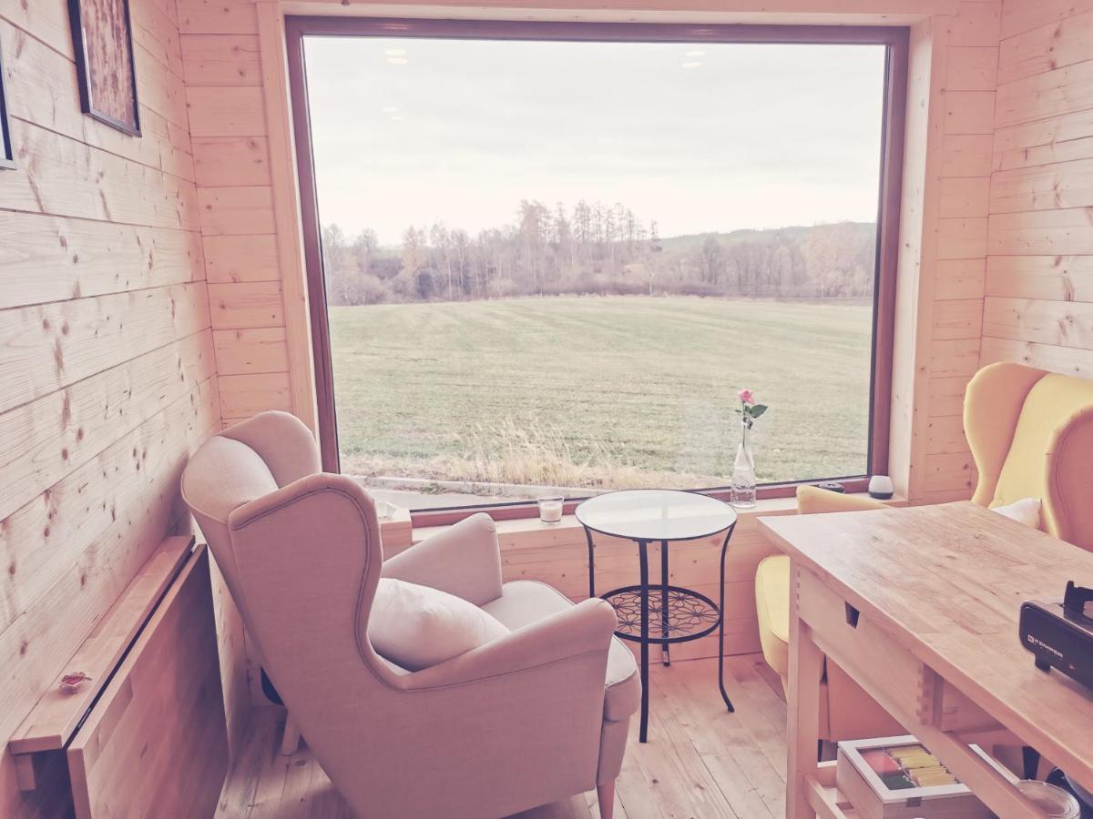 Treehome Tinyhouse Střítež Extérieur photo