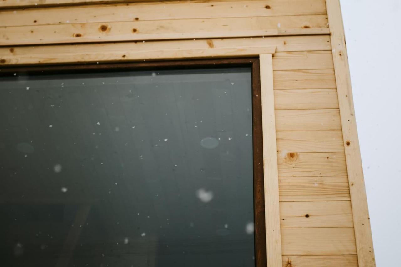 Treehome Tinyhouse Střítež Extérieur photo