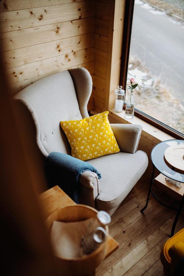 Treehome Tinyhouse Střítež Extérieur photo